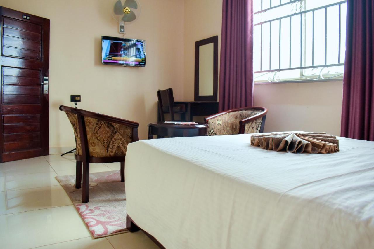 Diamonds Hotel Kampala Exterior foto
